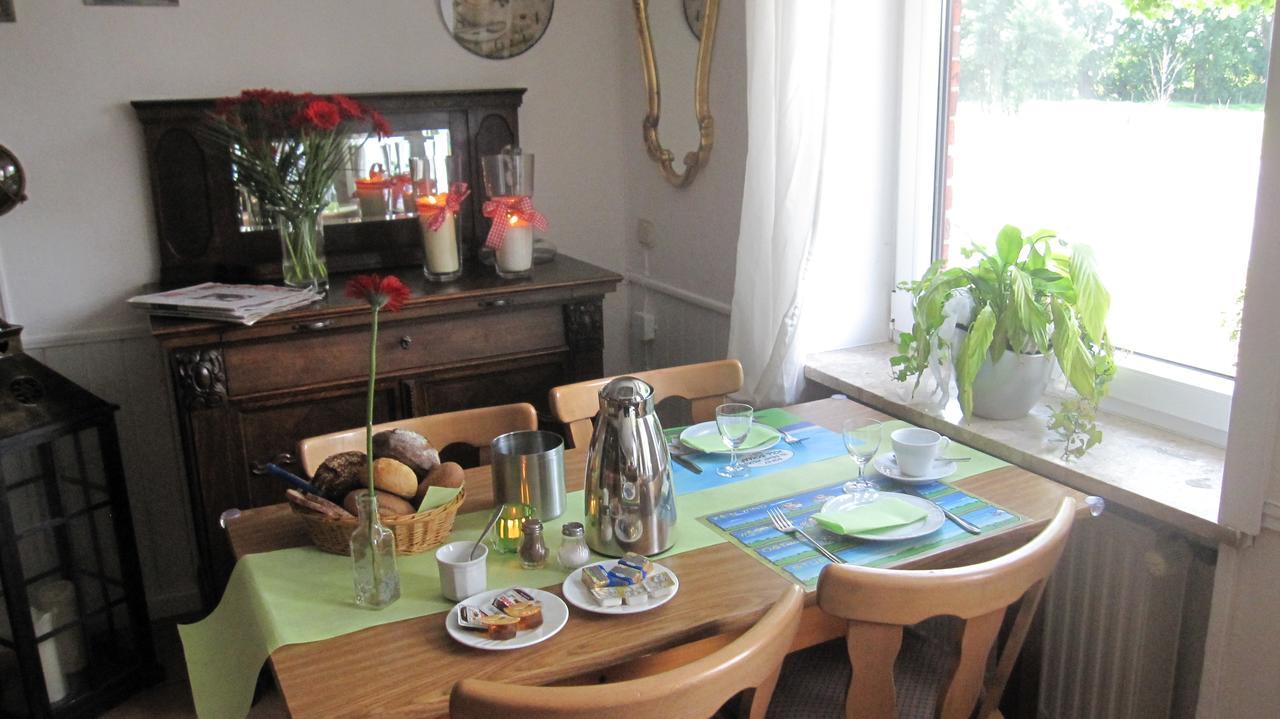 Gaestehaus Zur Linde Otterndorf Buitenkant foto